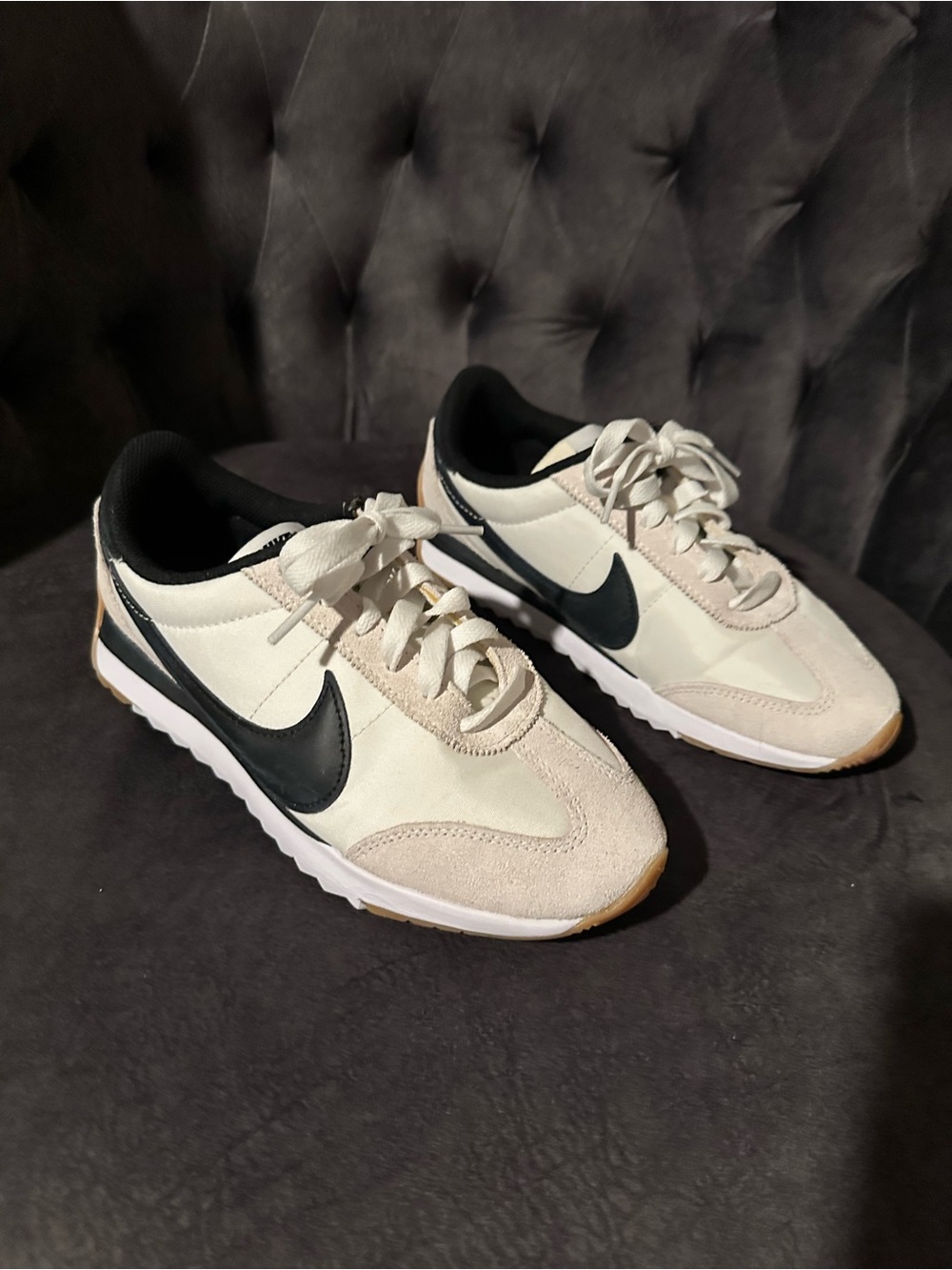 Nike Beige and Black Pacific Runner Sneakers New without tags